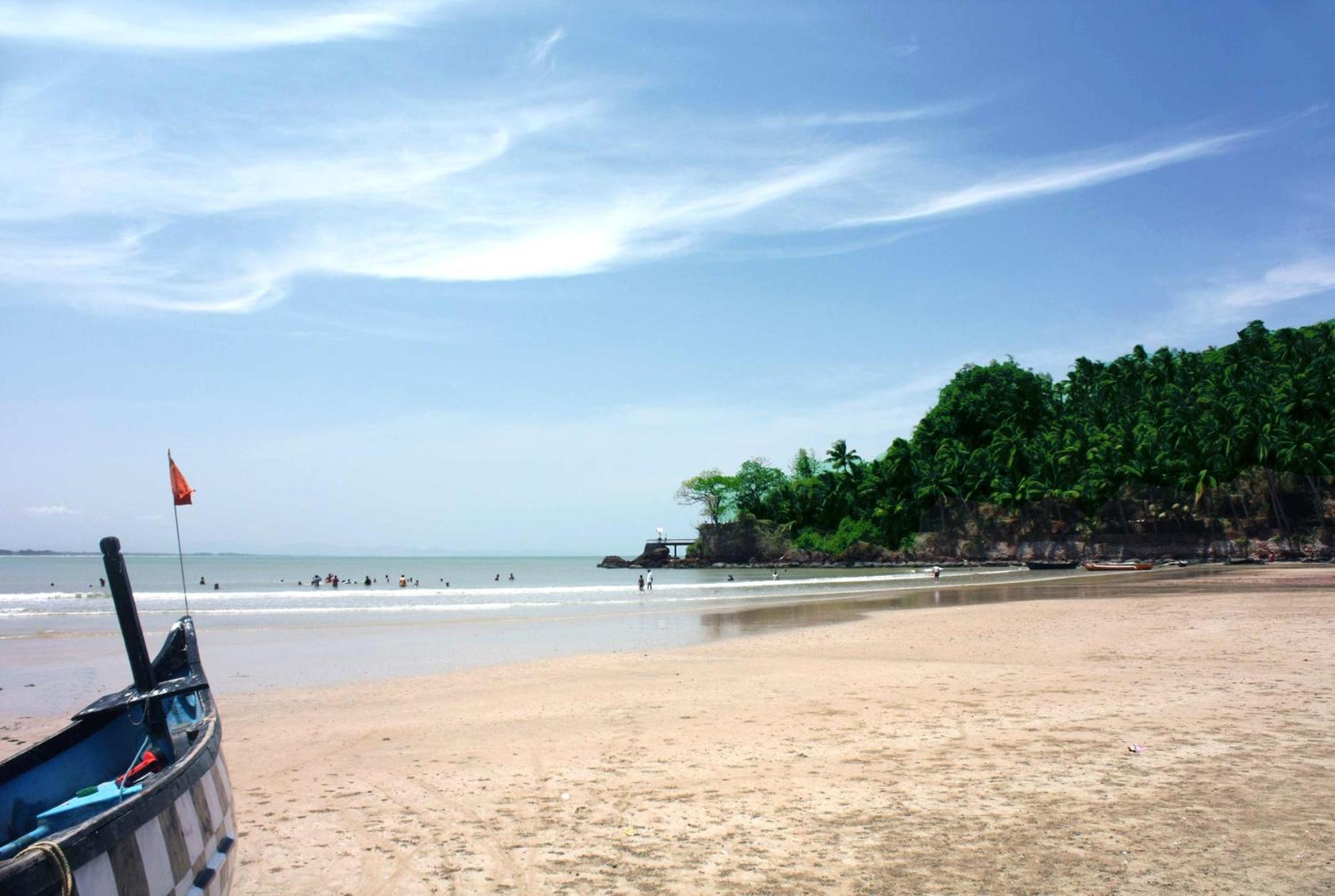 Devasthali - The Valley Of Gods Bogmalo Beach Extérieur photo